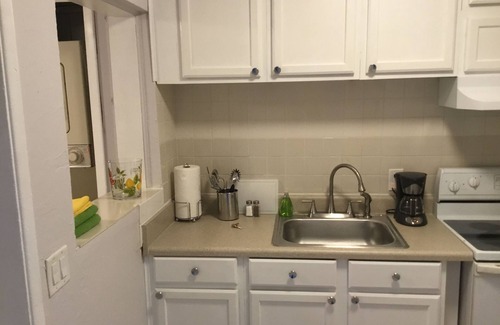 Vero Beach Apartamento | Amplio dúplex en el distrito de arte cultural de Vero
