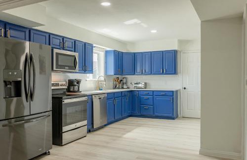 Galveston Casa | Roomy Home 5 mins from attractions