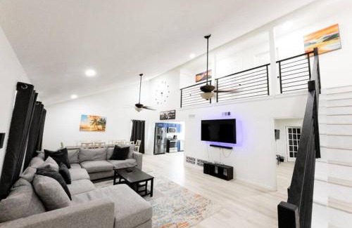 Galveston Casa | Roomy Home 5 mins from attractions