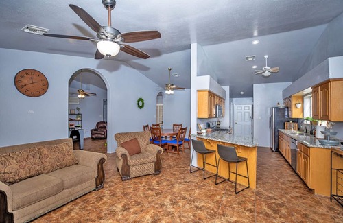 Yuma Casa | Roomy, Quiet and Central Home