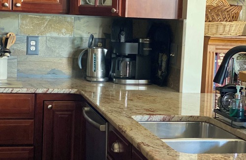 Saratoga Springs Casa | Roomy & welcoming retreat-minutes from the lake, golf, horses,dining-Saratoga!