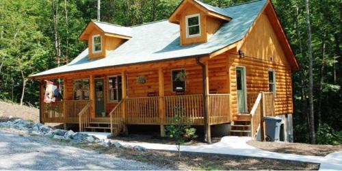 Hendersonville Casa | Rooster Ridge