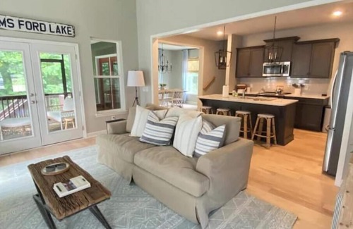Tullahoma Casa | Rooted Lake Cottage w/ Golf Cart - NEW to VRBO!