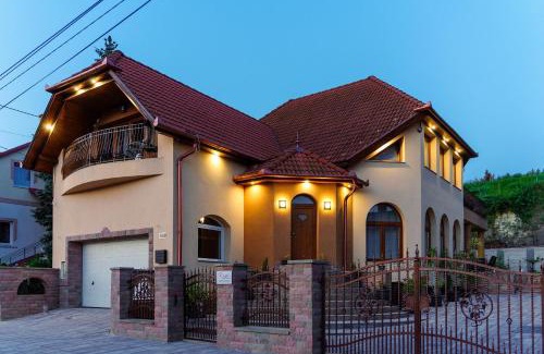 Bogacs Casa | Rosé Apartments