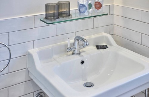 Wooler Apartamento | Ros Castle @ Arlington House Hotel