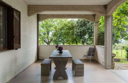 Bolsena Apartamento | Rosa Bacara by Interhome