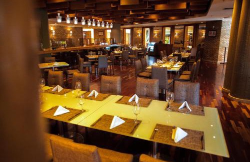 Camaran Hotel | Rosa Bela Hotel & Convention Center
