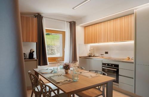 Commezzadura Apartamento | Rosa Blu Mountain Suite