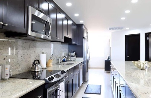 Playa Encantada Condominio | Rosarito Jr Penthouse at La Jolla Excellence