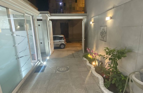 Grumo Nevano Villa | Rosaverde cottage with garden and private parking space. autom. gate. Ground floor