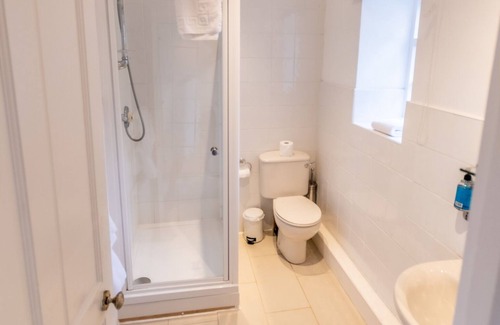Hinton Charterhouse Casa | Rose And Crown
