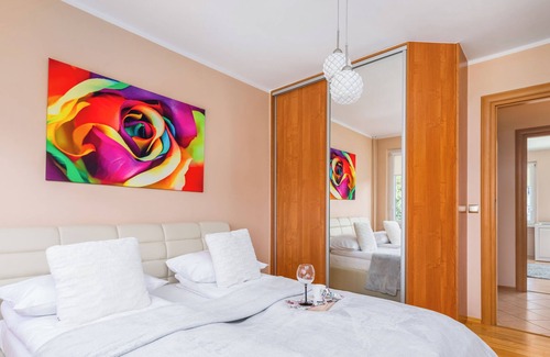 West Pomeranian Voivodeship Apartamento | Rose Apartment in Kołobrzeg by Renters