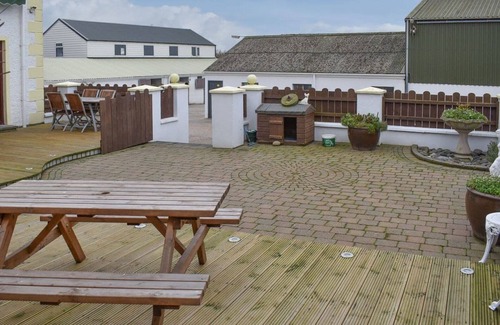 Donaghadee Cabaña | Rose Cottage Captivating 1-bed Cottage in Bangor
