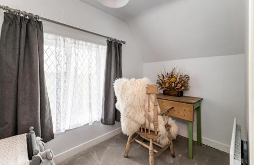 Dungannon Casa | Rose cottage