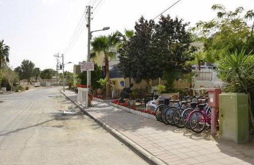 Neve Zohar Casa | Rose Dead Sea Neve Zohar