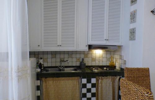 Tirrenia Apartamento | Rose