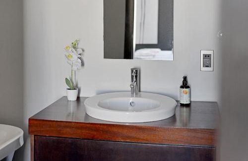 Bo'Kaap Apartamento | Rose - Luxury City living with views!