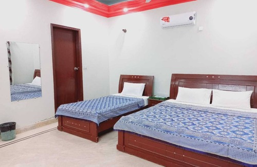 Gulshan-E-Jamal Hotel | Cosy Inn Palace Millennium