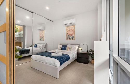 Bowden Apartamento | Rose - The Fringe Escape