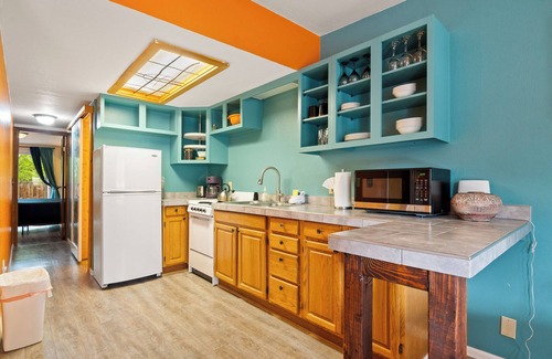 Moab Casa | Rose Tree