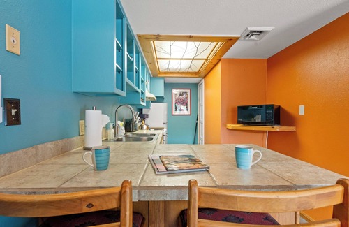 Moab Casa | Rose Tree