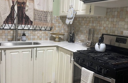Georgetown Apartamento | ROSEGARDEN Apartments. Luxurious vacation rental in Georgetown
