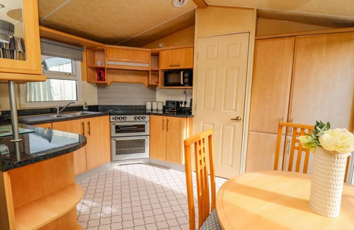 Llanfyrnach Cabaña | Rosehaven