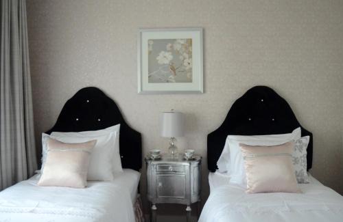 West End Apartamento | Rosellen Suites at Stanley Park