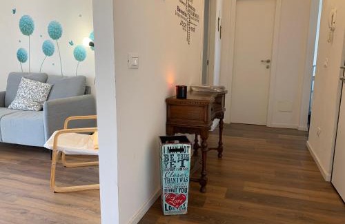 Borgo Milano Apartamento | Roselyn Apartment by Holiday World