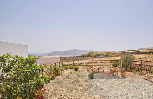 Kimolos Casa | Rosemary