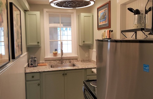 Downtown Little Rock Cabaña | Rosemont B&B Cottages
