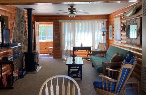 Whipholt Cabina | Rosewood cabin on Leech Lake
