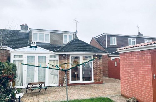 Swindon Casa | Rosewood Guest House