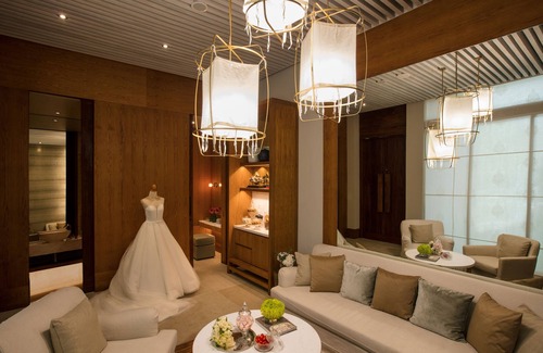 Patong Hotel | Rosewood Phuket