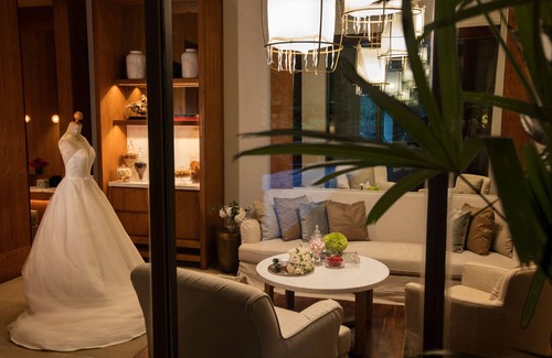 Patong Hotel | Rosewood Phuket