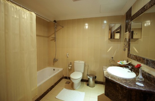Al Faisaliyah Hotel | Roshan Al Azhar Hotel