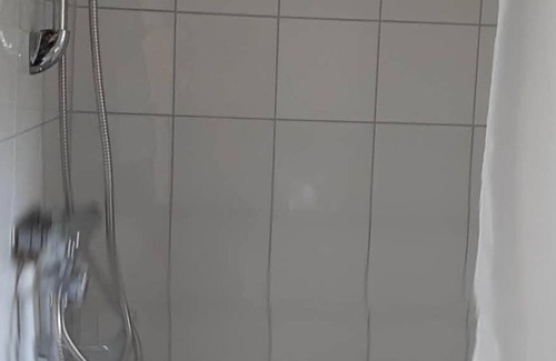 Bergshamra Cabina | Roslag cabaña junto al lago de baño para la familia numerosa