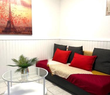 Rosny-sous-Bois Apartamento | Rosny Sous Bois centre ville charmant appartement