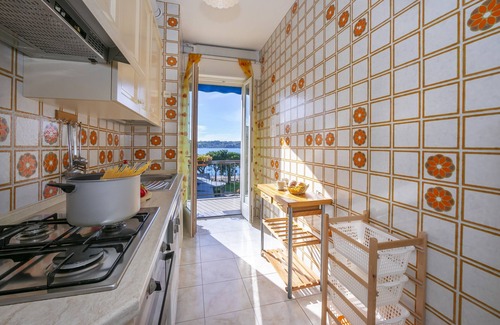 Barbarano Apartamento | Rossella on the lake with fantastic view, Salò, Italy