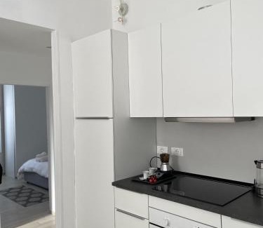 Reggio nell'Emilia Apartamento | ROSSENA HOME tranquillo appartamento, con giardino, vicino al centro ed all'Ospedale Santa Maria Nuova SMN