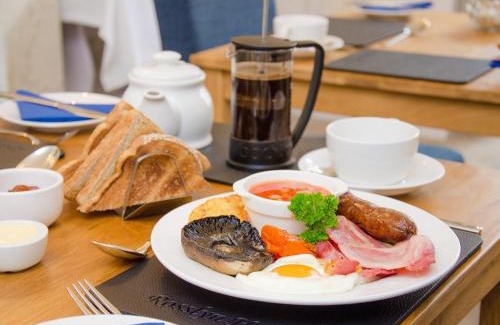 West Cliff Cama Y Desayuno | Rosslyn House