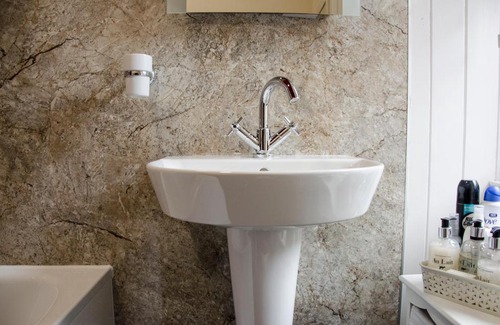 Grantown-on-Spey Casa | RossMor Bed & Breakfast