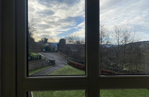 Newry Casa | Rostrevor Valley House -Mountainside Hot Tub View