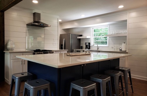 Roswell Casa | Roswell 4 Bedrooms & 3 Bathrooms - Walk To Canton Street