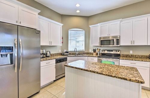 Rotonda Heights Casa | Rotonda West Home w/ Heated Pool, 5 Mi to Beach!