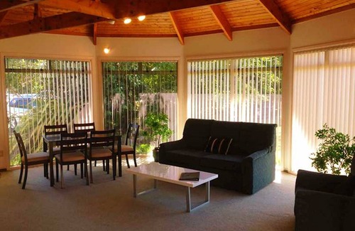 Fenton Street Hotel | Rotorua Coachman SPA Motel