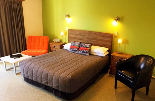 Fenton Street Hotel | Rotorua Coachman SPA Motel