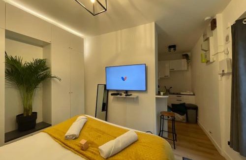 Quartier Pasteur Apartamento | Rouen Centre - Joli studio avec espace extérieur