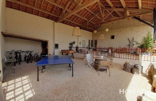 Beaumont-du-Perigord Casa | Casa Rouge Tanin – Spa privado, naturaleza y encanto auténtico en una granj