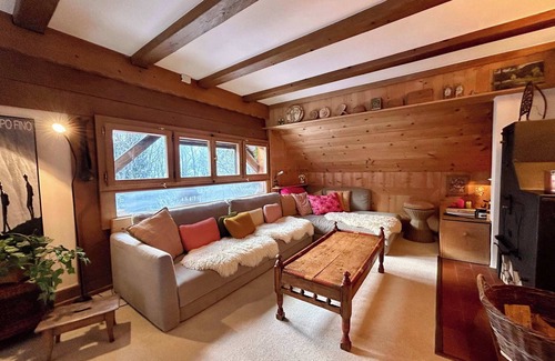 Rougemont Chalet De Esquí | Rougemont Hideaway chalet by the river